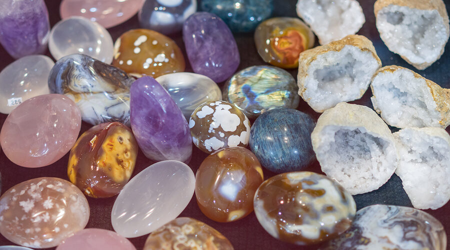 edelstenen voor op reis