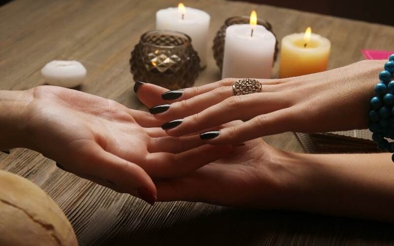 een medium en paragnost